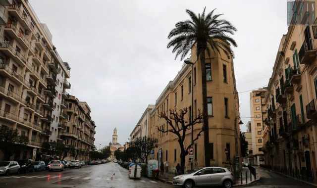 Palazzi fascisti, storiche scuole e cappelle nascoste:  la zona del 